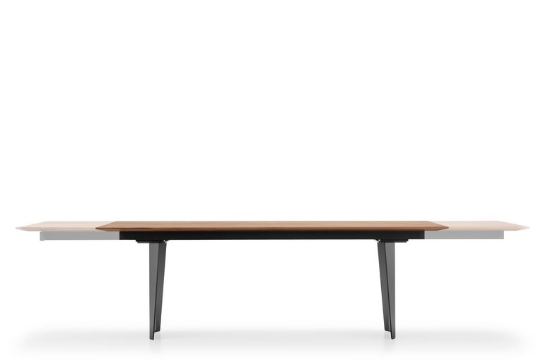 Tisch Bela