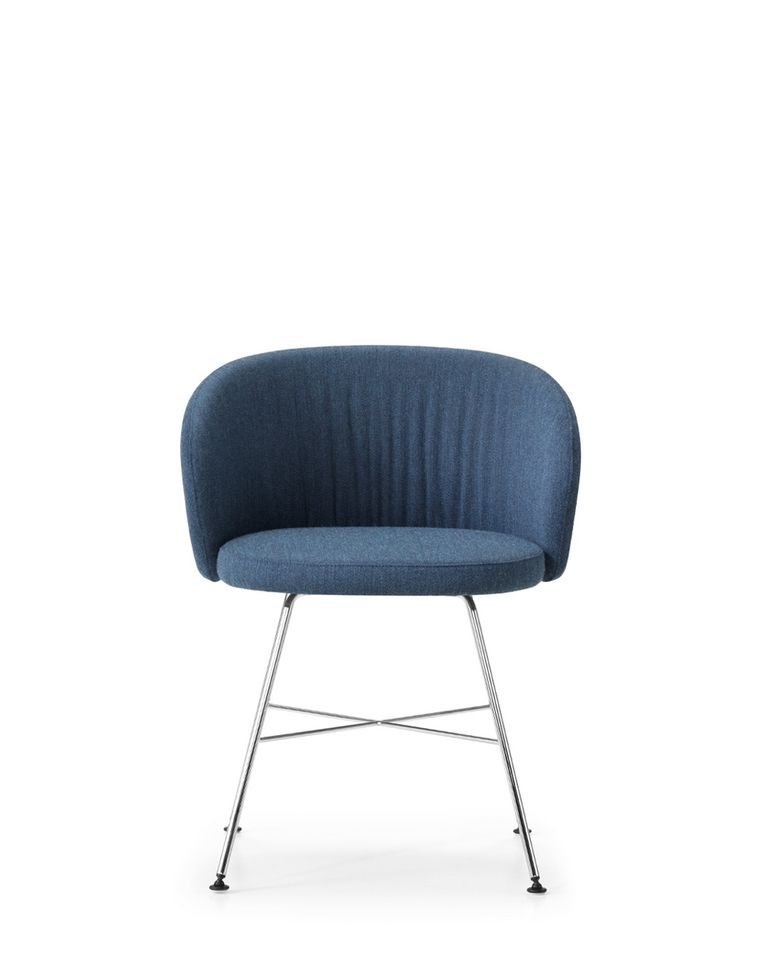 Polsterstuhl in blau und Vierbeingestell Metall