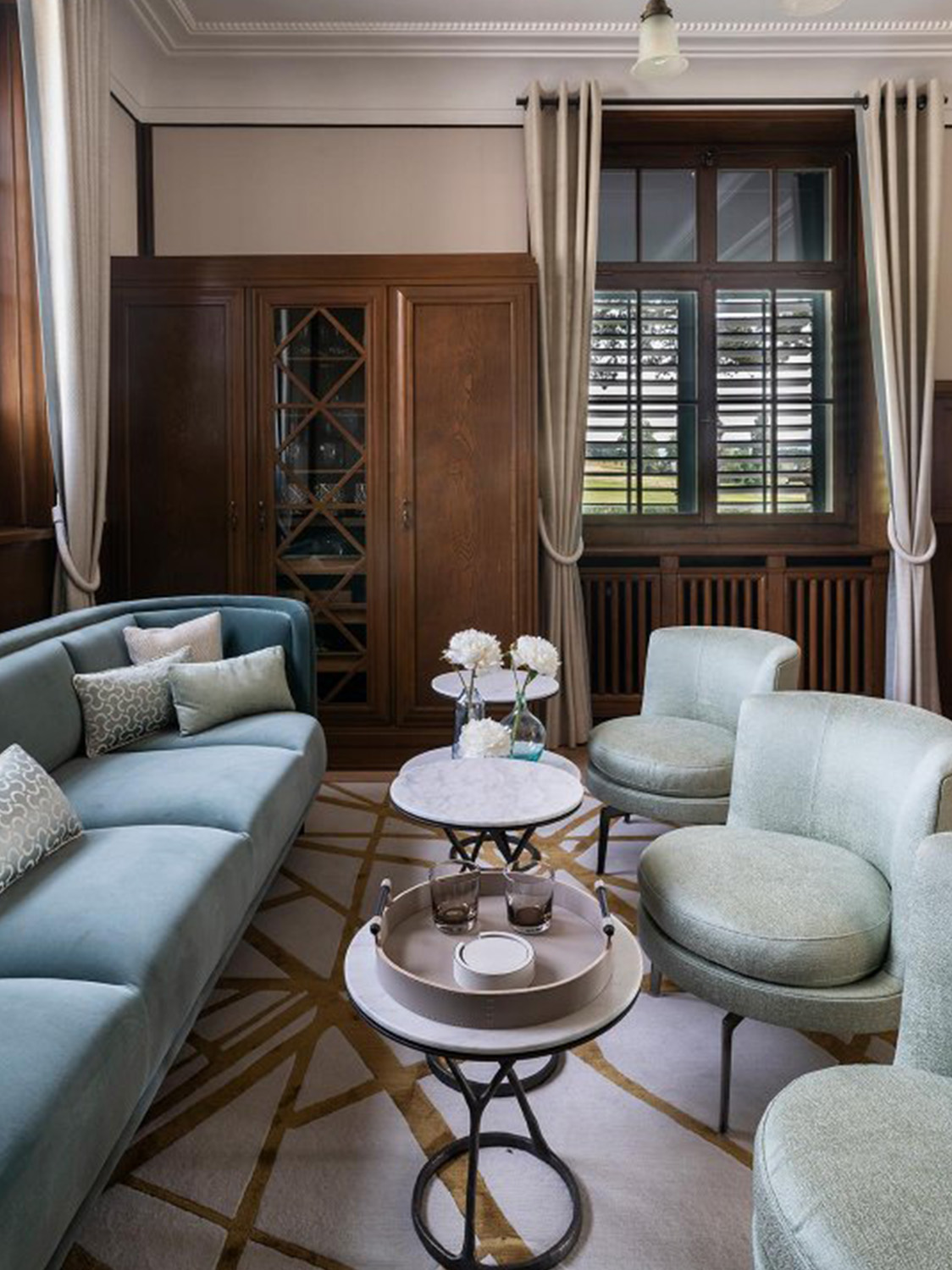 Canapés et banquette sur mesure