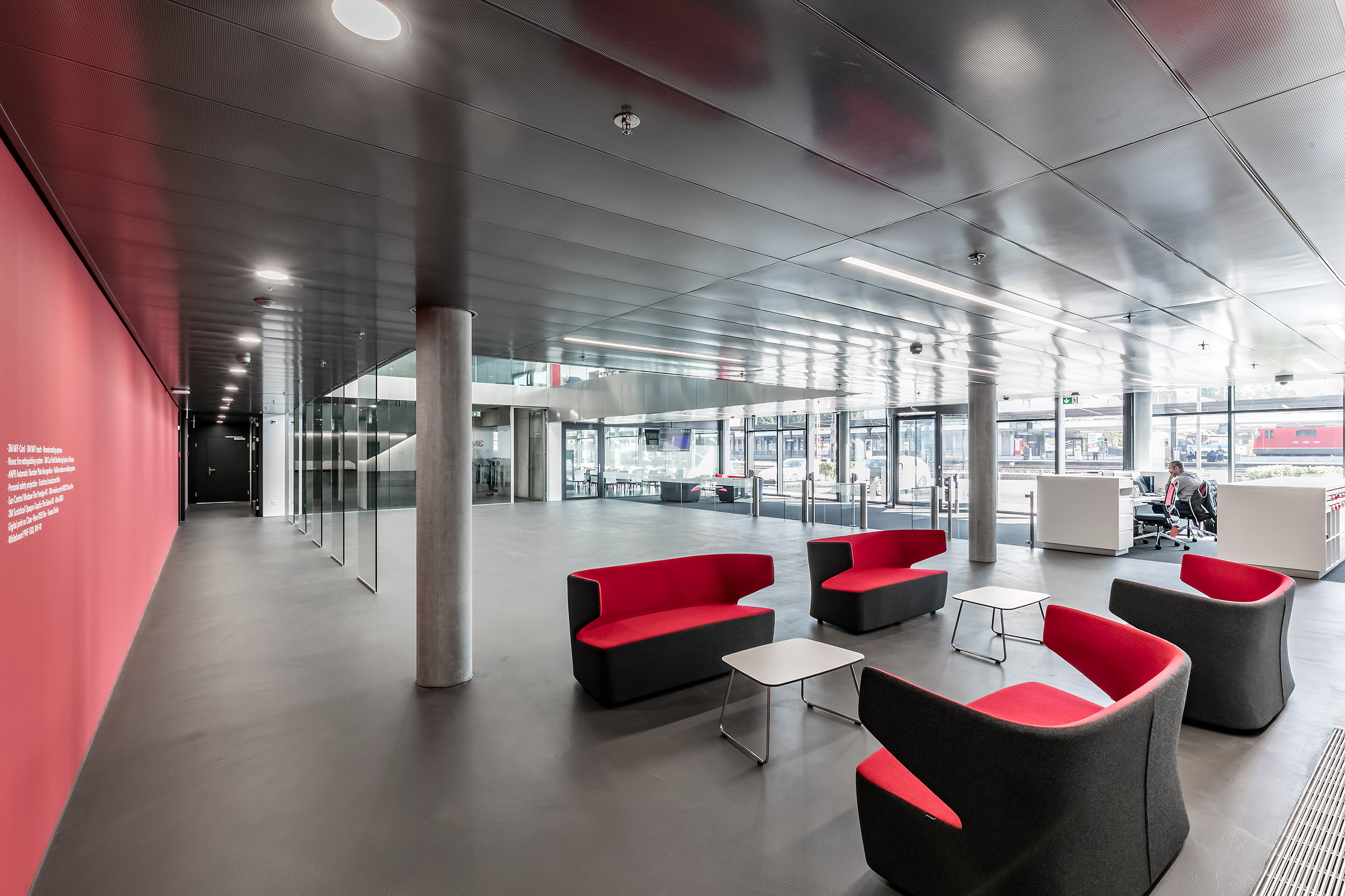 Zentrale von 3M EMEA in Langenthal: Loungemöbel Pablo für informelle Besprechungen