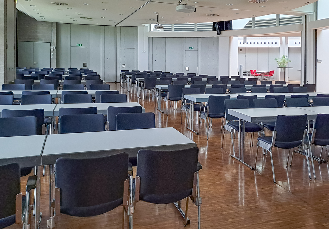 FILharmonie, Filderstadt, Allemagne Centre de culture et de congrès: chaises révisées
