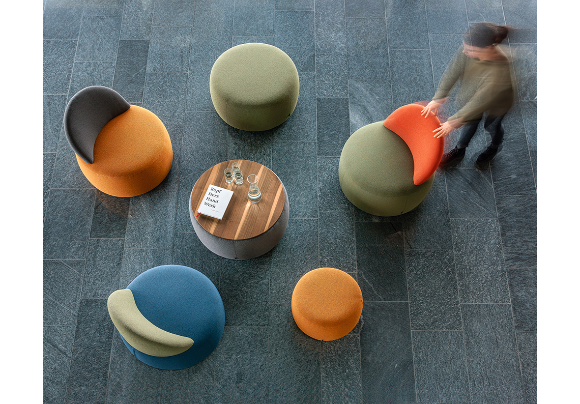 Incycle met stof Grain Poef programma Incycle bekleed met Grain stof