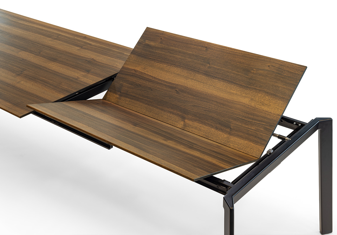 Table extensible avec mécanisme de déploiement amorti